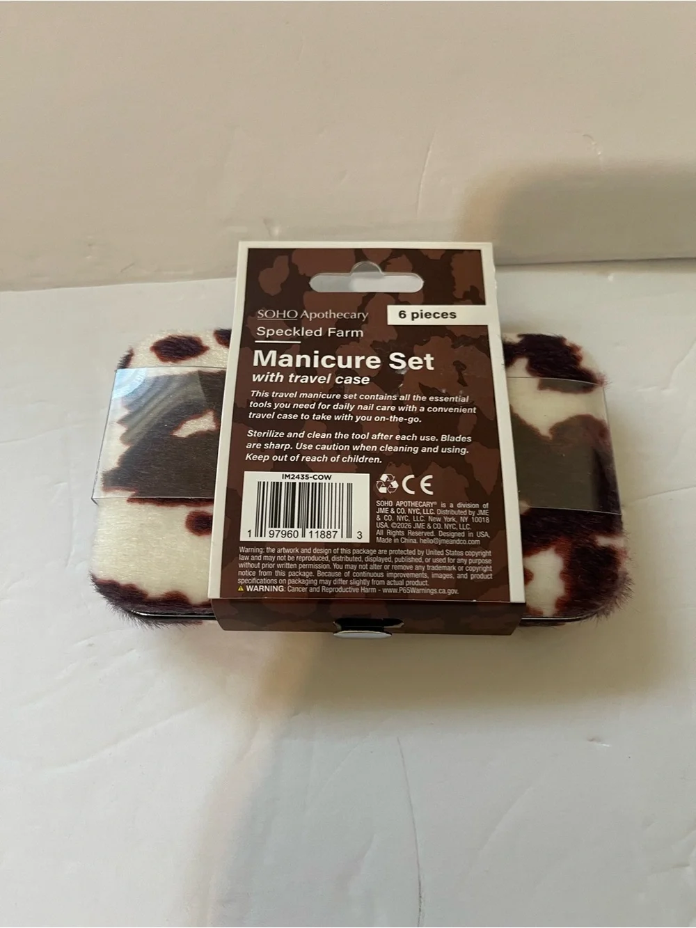 SOHO Apothecary Speckled Farm Cow Print 6-Piece Manicure Set - NWT **